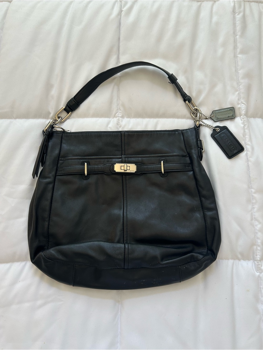 Coach Chelsea Ashlyn Hobo Shoulder Bag in black leather